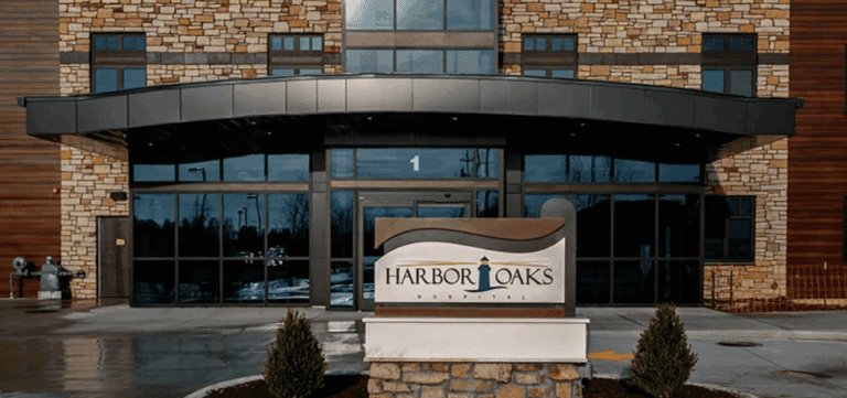 Harbor Oaks Hospital &#8211; Mental Health Treatment Program