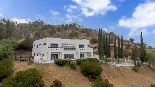 Mission Prep Teen Treatment - La Reina House