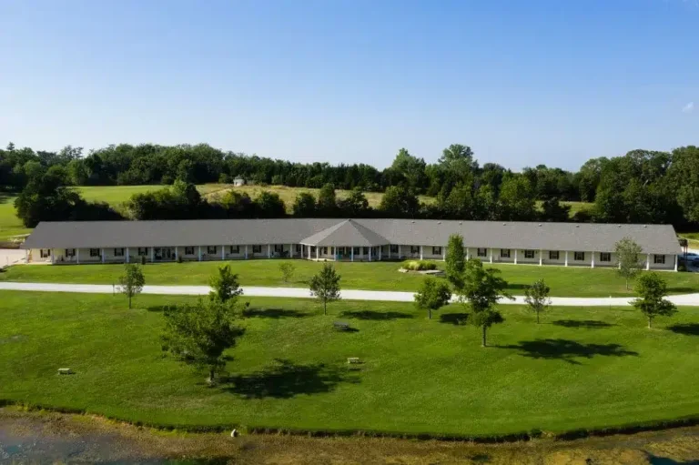 Sana Lake Recovery Center